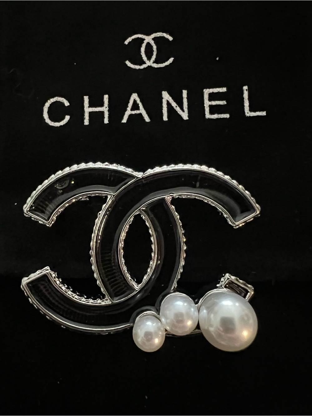CHANEL Black Enamel Double-C Brooch with Faux Pearls - Picture 2 of 7